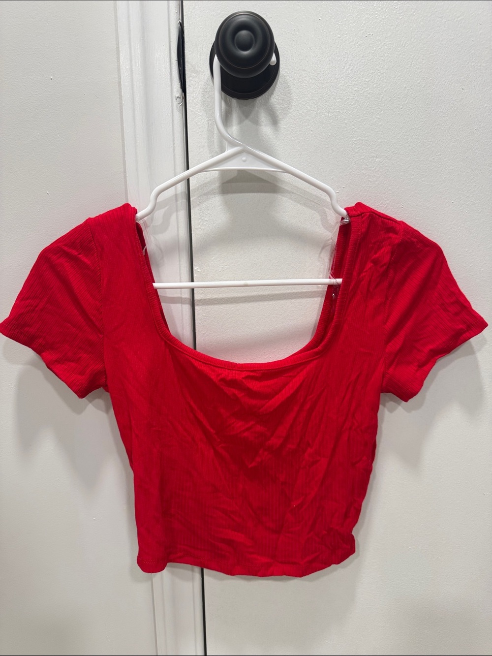 Red Scoop Neck Ribbed Crop Top - Women